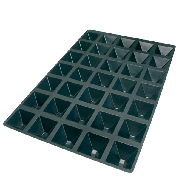 Φόρμα σιλικόνης 60x40 cm pyramids 35 Θ- 6,5x6,5/3,5 cm